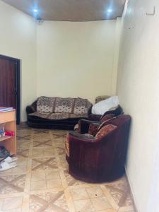 Saroja paying guest house