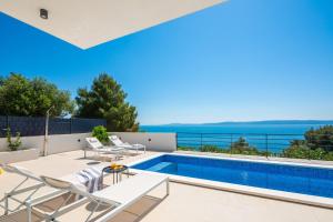 Luxury villa Sea Idea with outdoor swimming pool in Okrug Gornji - Trogir