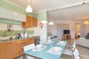 Patio da Rocha - Silhueta Citadina