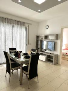 Saras Apartment Seaside,Durres