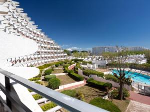 Apartment Du Soleil-3 by Interhome