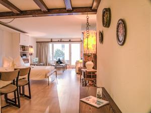 Apartment Residenz Surlej 6 by Interhome