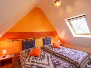 Maisons de vacances Holiday Home Du Bout du Monde - CZN141 by Interhome : photos des chambres