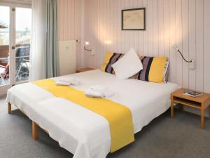 Apartment Arlette Nr- 34 by Interhome