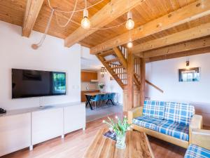 Holiday Home Holiday Hill 30 by Interhome