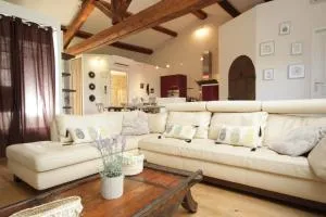 L'Estaou de Julie- Meublé de Tourisme 4 Étoiles - Montarnaud