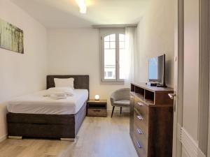 Apartment Henrys 300 by Interhome