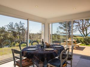 Maisons de vacances Holiday Home La maison de Toul an Dour by Interhome : photos des chambres