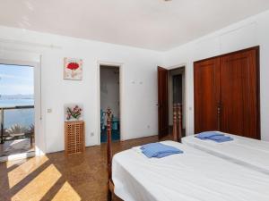 Apartment Acantilados-1 by Interhome