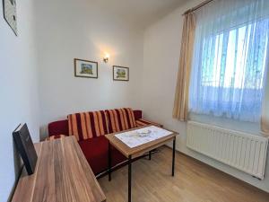 Apartment Burgfried - App- 5 by Interhome