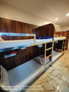 Pink City By Comfort Rooms