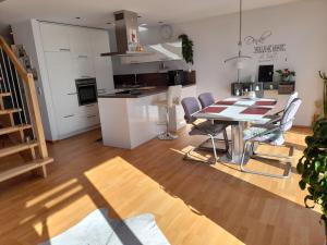 Tinas Lounge Penthousewohnung