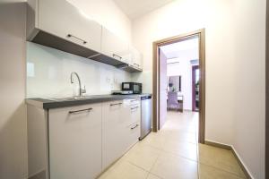 Dimitra & Deslina Luxury Αpartments
