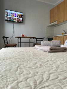 Kates Studio with view and free parking