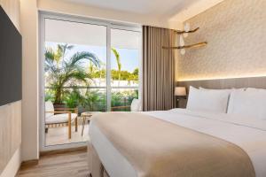 Wyndham Residences Santa Marta Aluna Beach Club