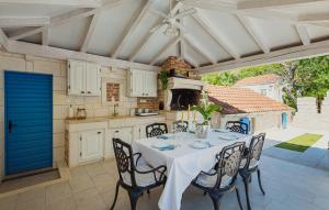 Stunning Home In Orebic With Wifi