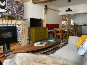 Maisons de vacances L'Echoppe en ville : photos des chambres