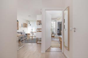 Apartment with Balcony - Masarska 8 Street