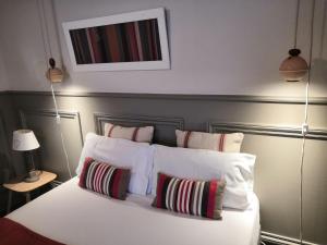 Hotels Hotel La Caravelle : photos des chambres