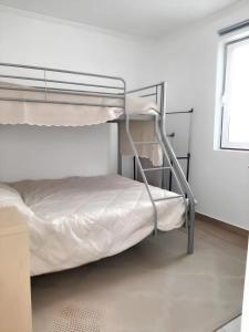 Comfortable Studio in Santiago do Cacém, private pool, 65 m²