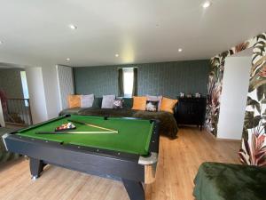 Maison des Bruyères 25pers jacuzzi, billard baby