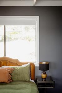 Lazy Susan=s= Waterfront Shack