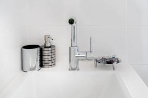 The HostMaster Urban Bliss