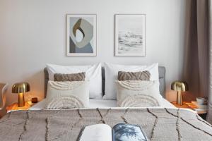 Prague Days - Studio with Outdoor Seating close to Vyšehrad