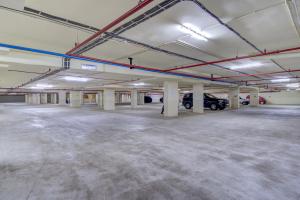 Pool view 2BHK 5 min to Airport