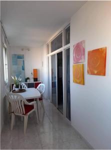 Impeccable 2-Bed Apartment in Costa da Caparica