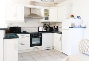 Maisons de vacances Maison au calme, proche ocean, Les Sables 6 personnes : photos des chambres
