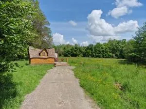 Cabane Insolite Magique & Spa Privatif Camping Canal de Nantes à Brest - Plessé