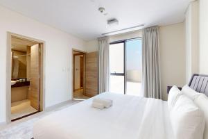 Locations I Lux 3 Bedroom Villa I Panaromic Lush Green Views I Gym, Pool, Parking & Wi-Fi