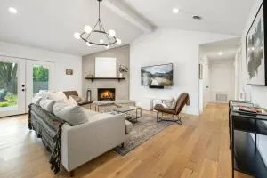 Osage Oasis-Bikes Available-1 Block to Trails - 本顿维尔