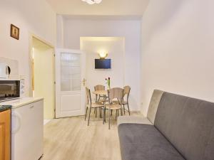 Apartment Villa Belvedere-3 by Interhome