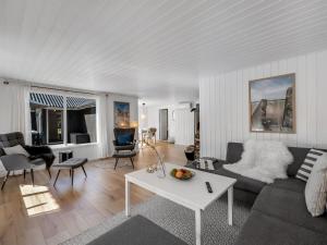 Holiday Home Allen - 1km from the sea by Interhome
