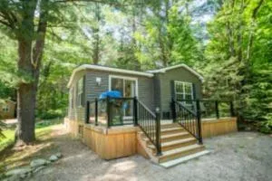 2 Bedroom Cottage Poplar Crescent 738 - Utterson