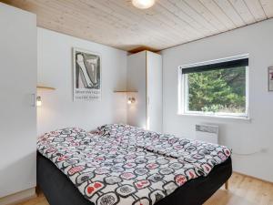 Holiday Home Hildulf - 2km from the sea by Interhome