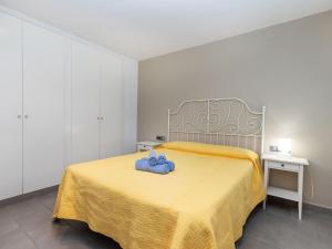 Apartment Pinos by Interhome