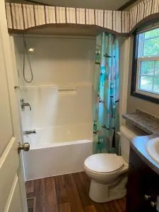 3 Bedroom Cottage Springwater Crescent 22 - Bracebridge