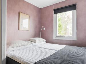 Holiday Home Smultronstället by Interhome