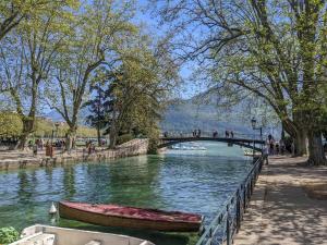 B&B / Chambres d'hotes Nid douillet : photos des chambres