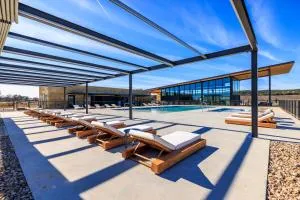 SKYE Texas Hill Country Resort - Doss