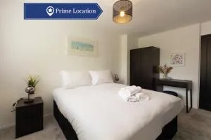 Wigan Gem: Chic 1BR close to CC - Adlington