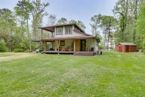 Waterfront Ridge Retreat Cabin on St Jeromes Creek