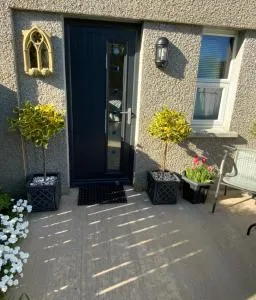 BallyCairn Self Catering Studio - Ballylumford