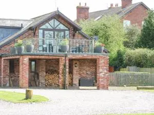 Poplar Farm Studio - Rowton