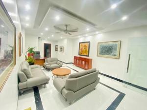 Lily Home - Confetti Apartment Nguyễn Công Trứ