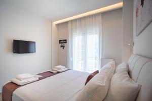 Minimal Palace Trikala