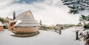 Chalet Lepenatka with Sauna - I feel Alps 